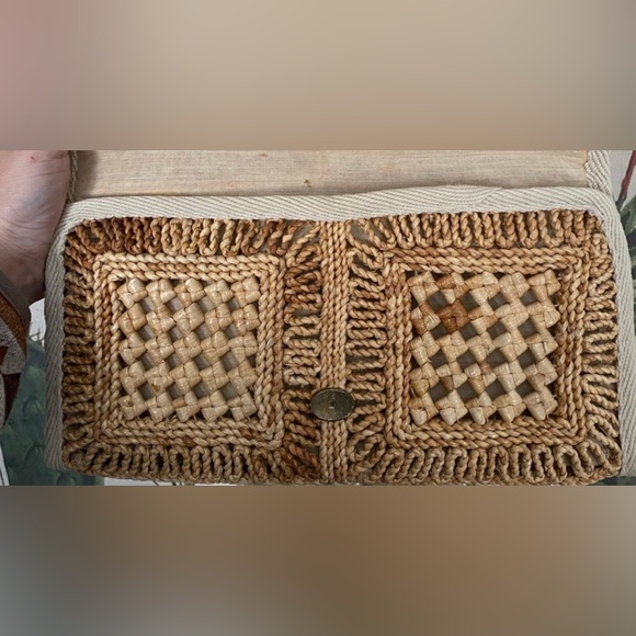 Vintage 1970’s Joske’s Italian Clutch Putse - Picture 2 of 2